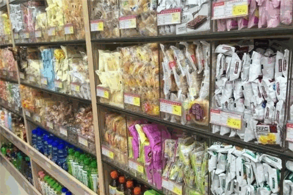 五塊五零食店加盟指南 聯系方式、加盟條件與市場前景